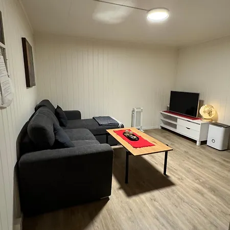 Apartment Liten Eldre Og Koselig Studiohybel *